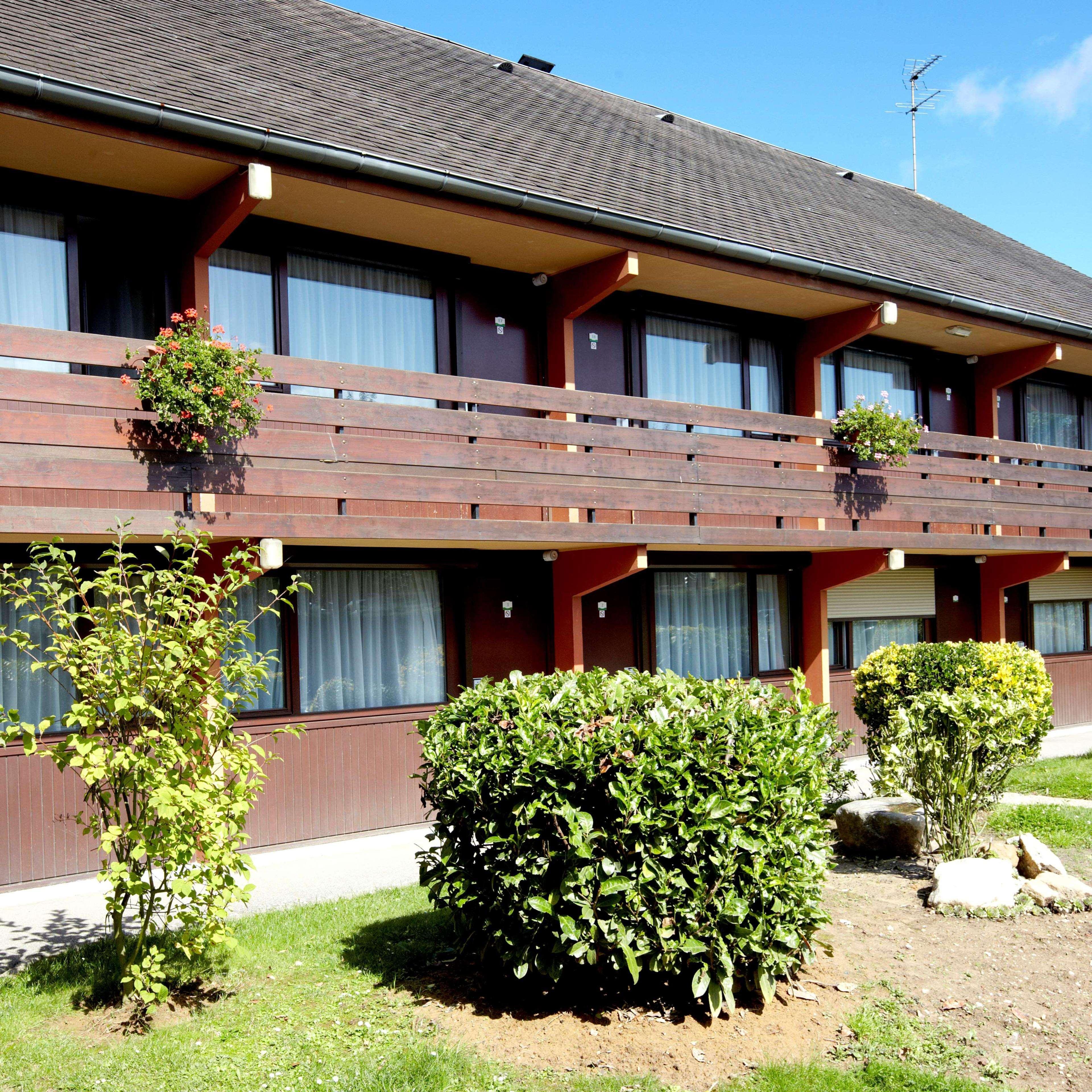 Hotel Campanile Rouen Nord - Mont-Saint-Aignan Esterno foto